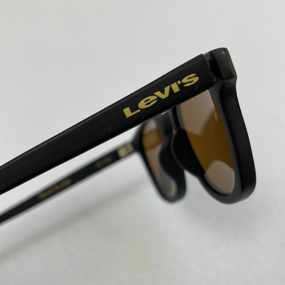 NWT Levi’s Sunglasses - Picture 7 of 7